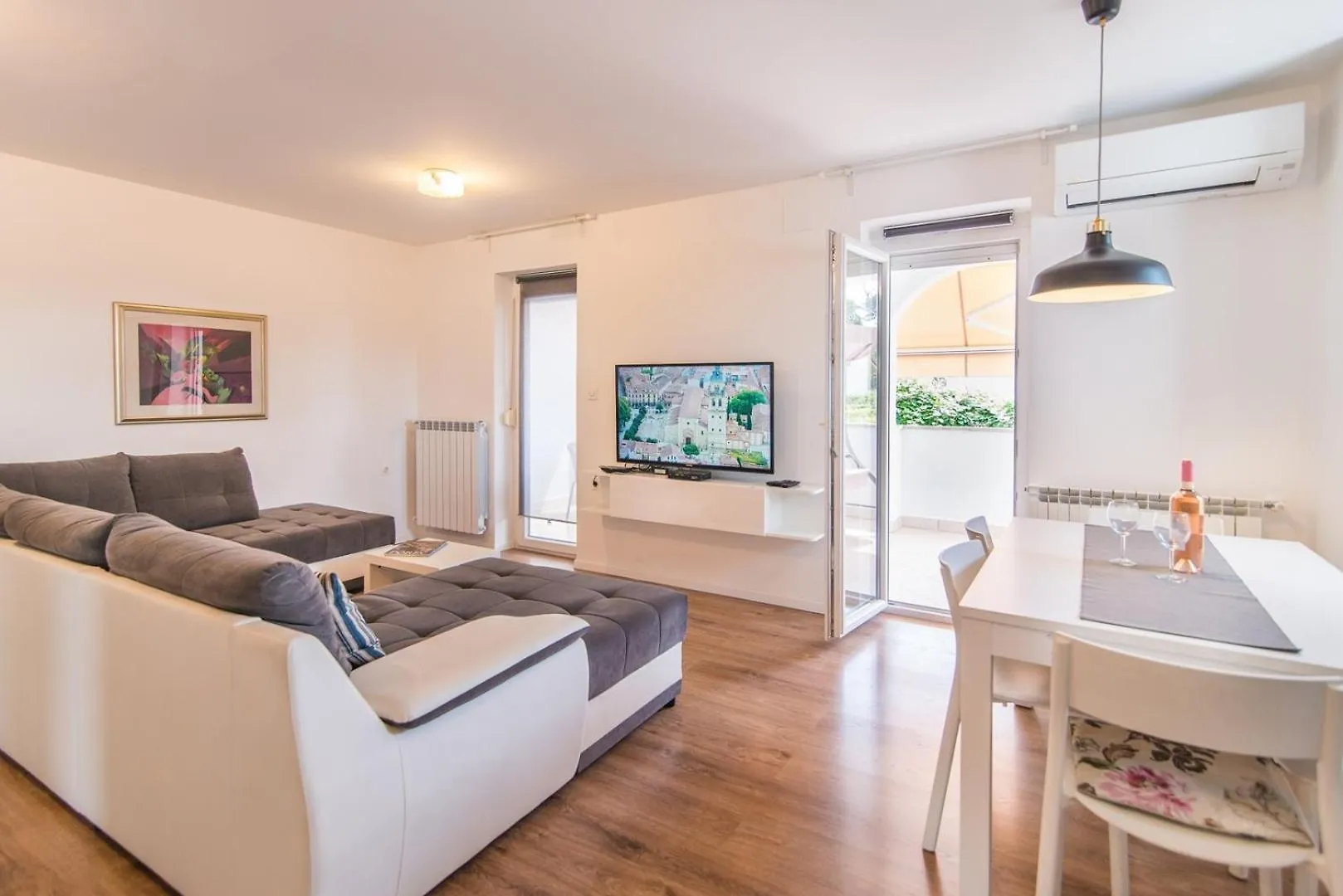 Apartment Complex Kampic Poreč 3*,  Hırvatistan